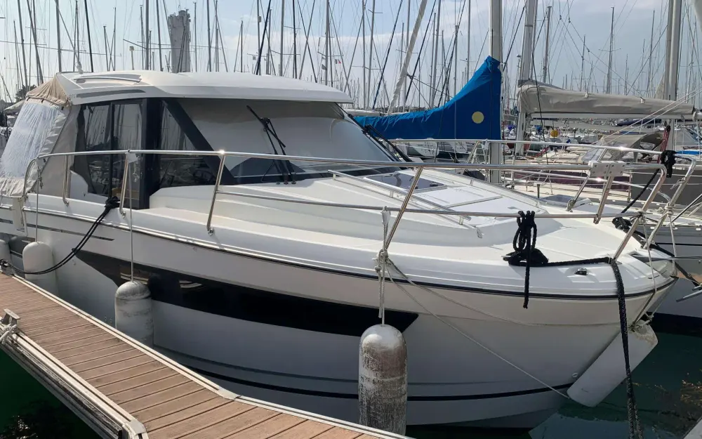 slider 46 Jeanneau Merry Fisher 895