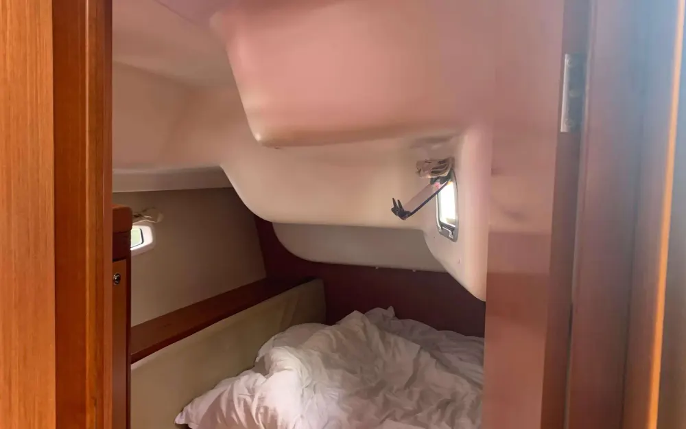 slider 28 Beneteau Oceanis 40