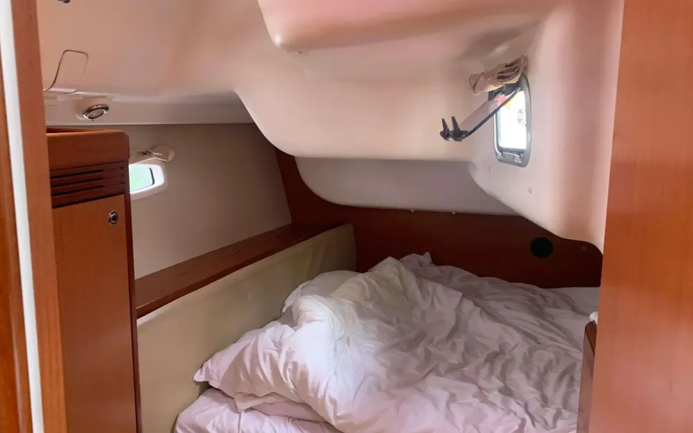 slider 29 Beneteau Oceanis 40