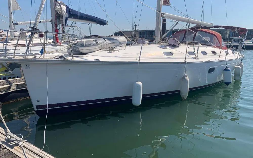 slider 49 Dufour Gib Sea 43