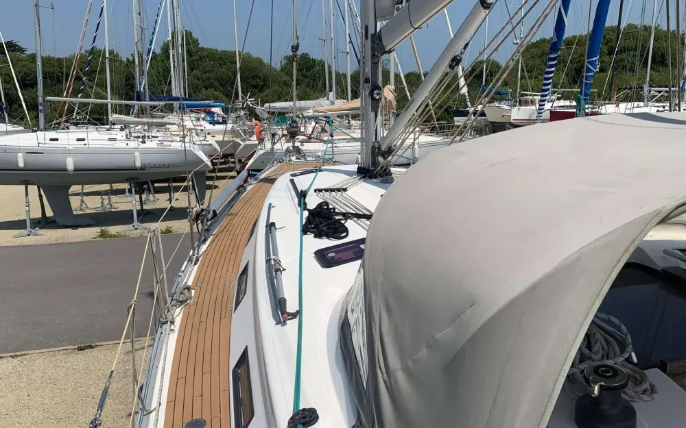 slider 6 Bavaria  40 Cruiser