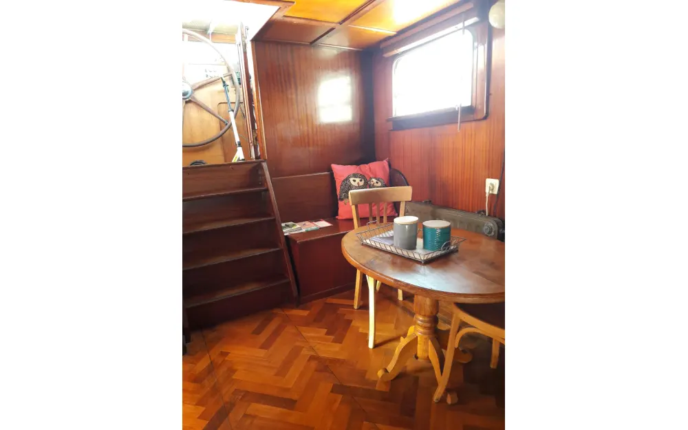 slider 5 Bateau Logement FREYCINET 3 cabines + log mariner