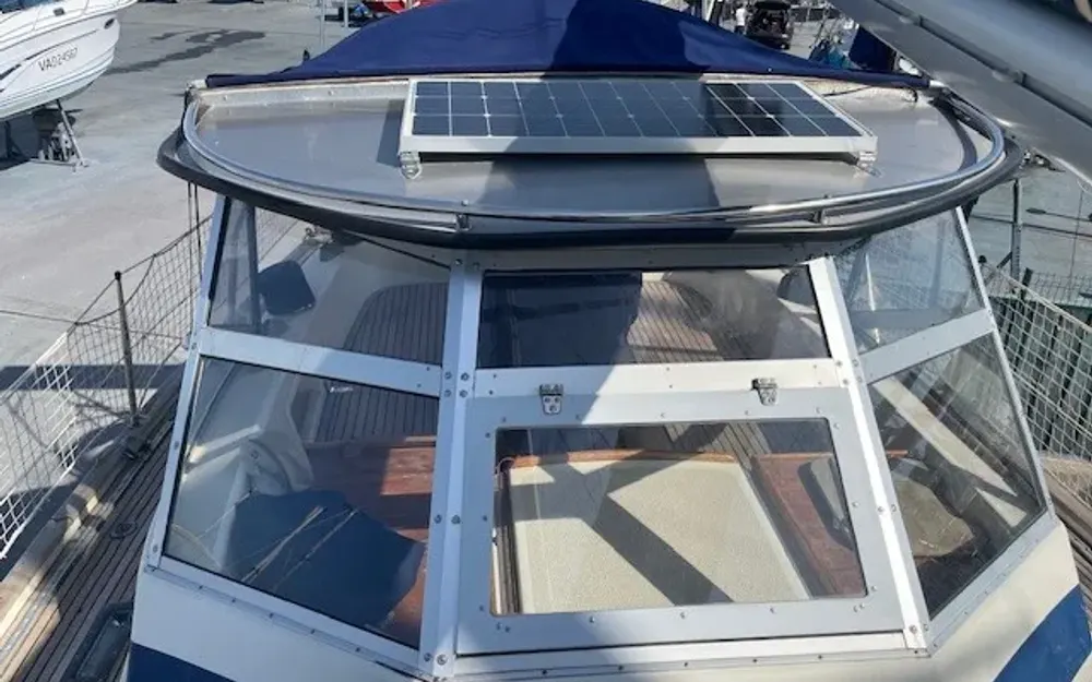 slider 7 Hallberg Rassy  38