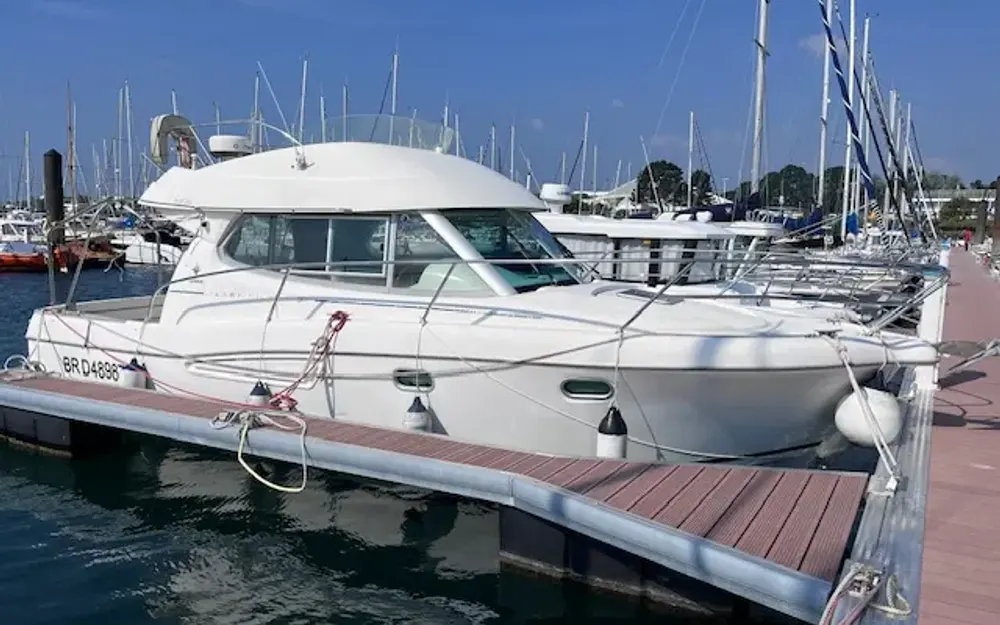 slider 0 Jeanneau Merry Fisher 925