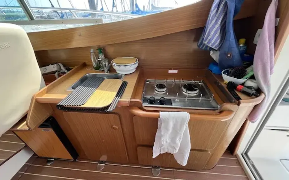 slider 6 Jeanneau Merry Fisher 925