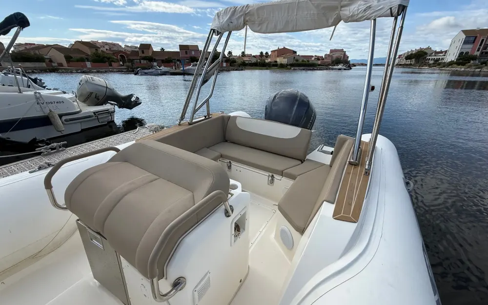 slider 18 Capelli Tempest 775