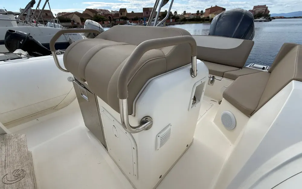 slider 19 Capelli Tempest 775