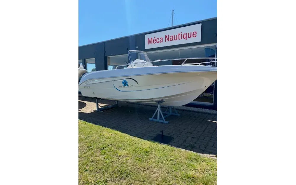 slider 0 Pacific Craft  545 Open