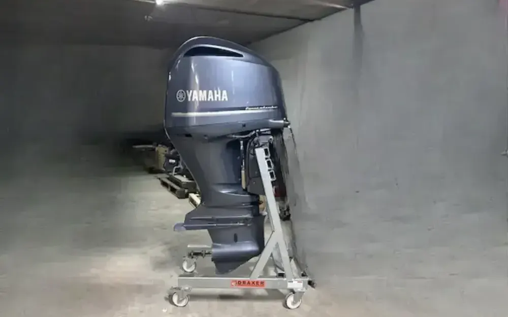 slider 7 F 300 DETX de 2024