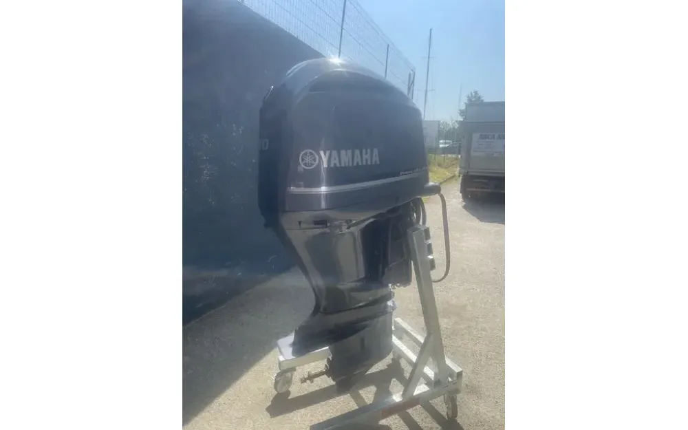 slider 2 F 300 DETX de 2024