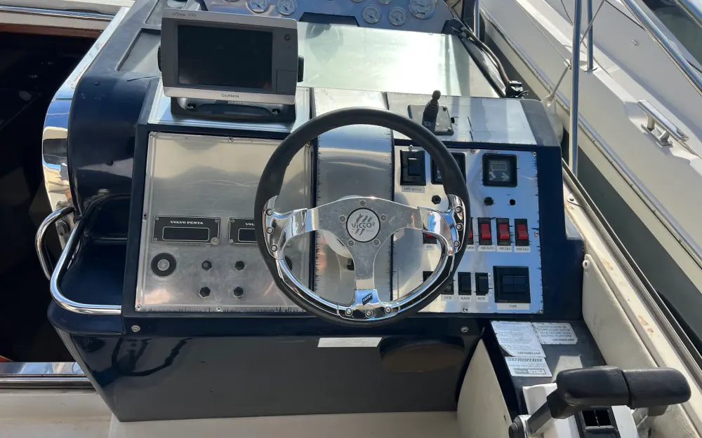 slider 6 Fairline Targa 33