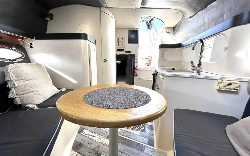 slider 11 Cruisers Rogue 2670