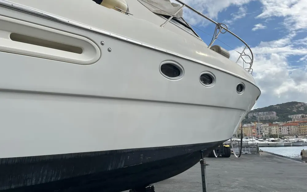 slider 17 Cranchi Atlantique 40 Fly