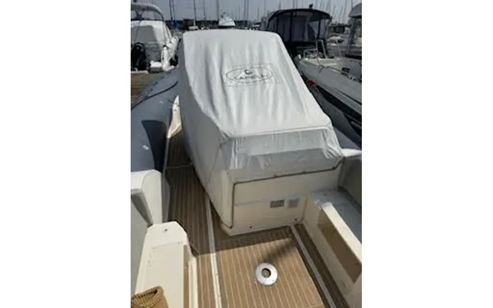 slider 6 Capelli Tempest 800