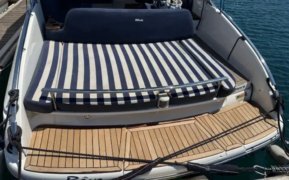 slider 7 Windy  28 Ghibli