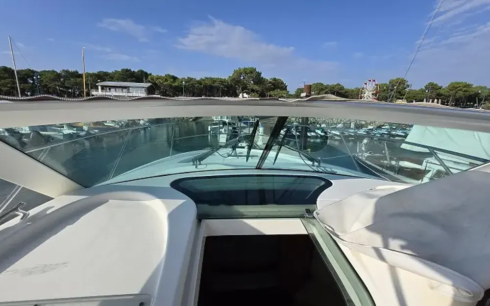 slider 9 Jeanneau Prestige 34 Open