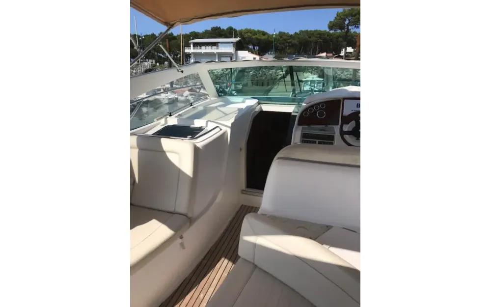 slider 11 Jeanneau Prestige 34 Open