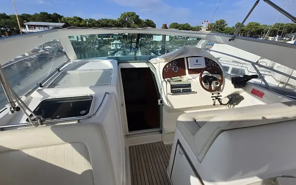slider 5 Jeanneau Prestige 34 Open