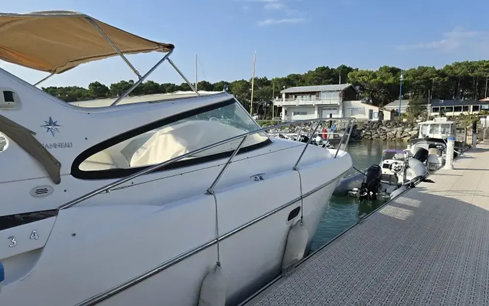 slider 6 Jeanneau Prestige 34 Open