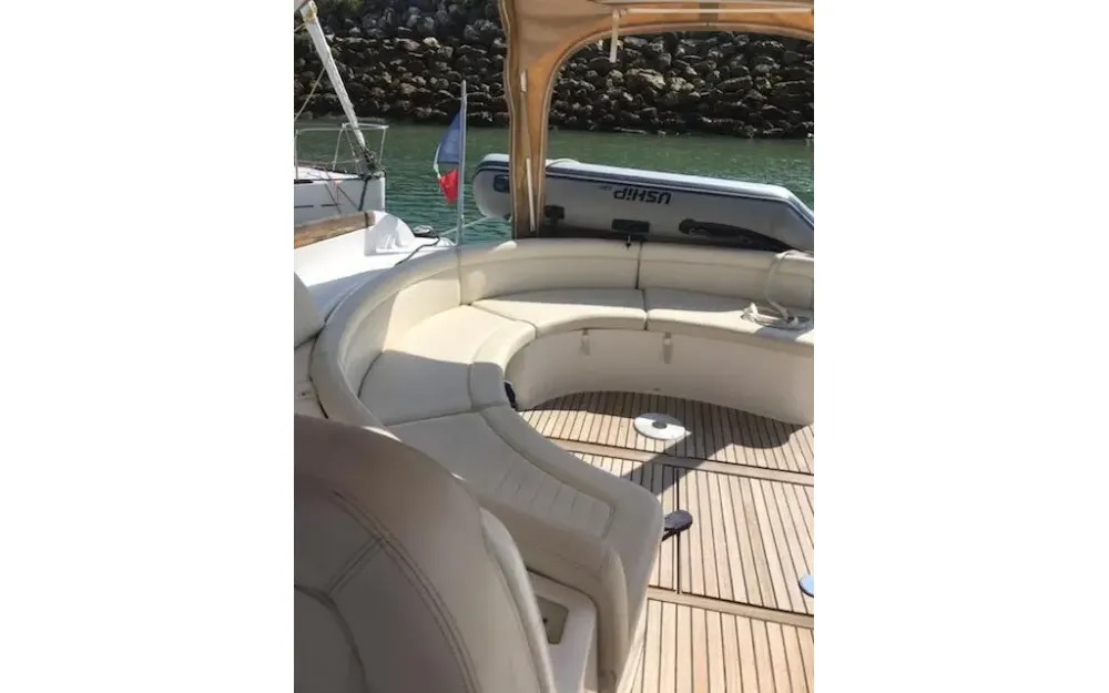 slider 8 Jeanneau Prestige 34 Open