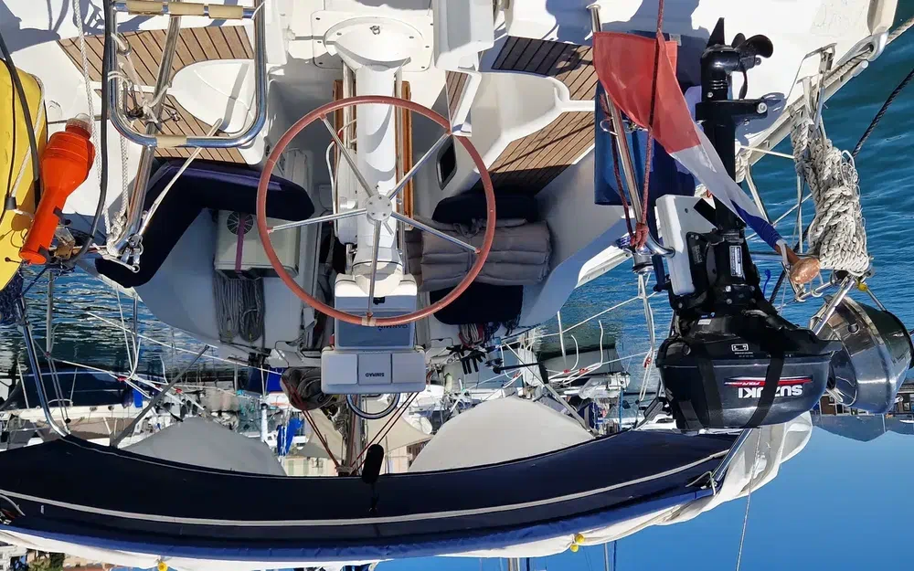 slider 1 Beneteau Oceanis 323 Clipper