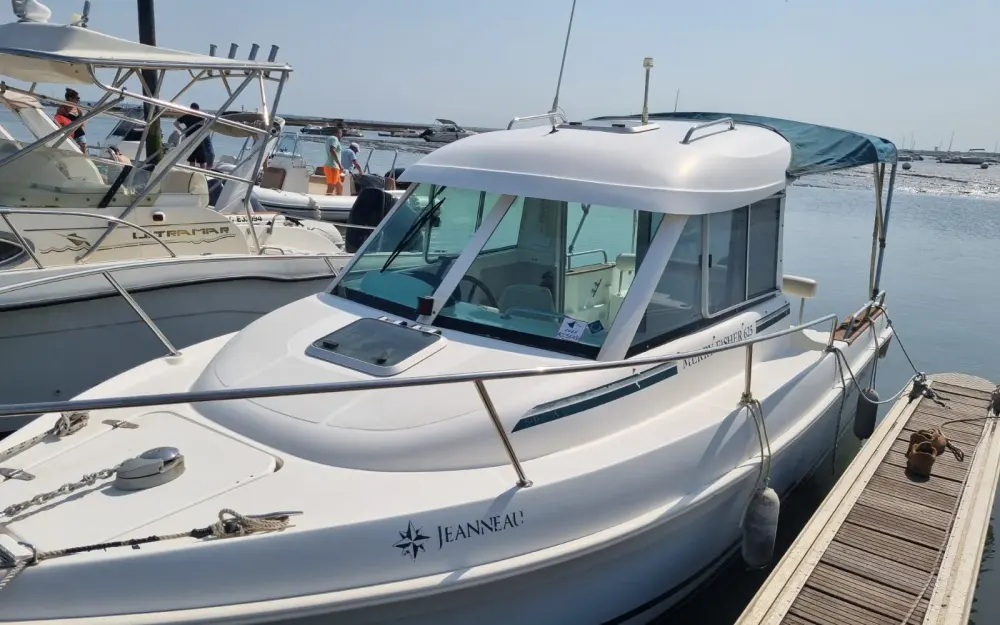 slider 0 Jeanneau Merry Fisher 625