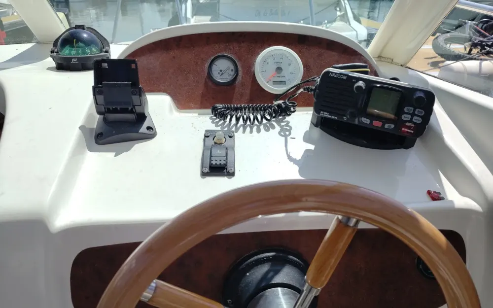 slider 8 Jeanneau Merry Fisher 625