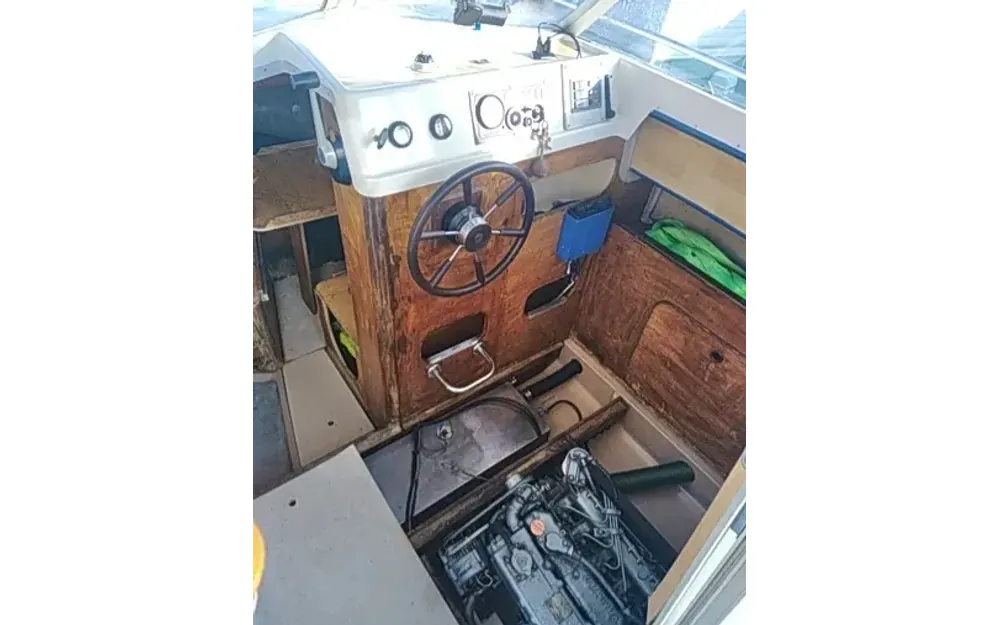 slider 1 Beneteau Antares 640