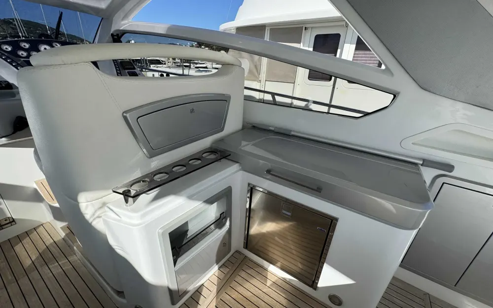 slider 6 Airon Marine  4100 T-Top
