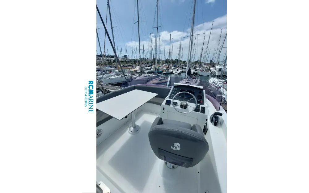 slider 9 Beneteau Swift Trawler 34