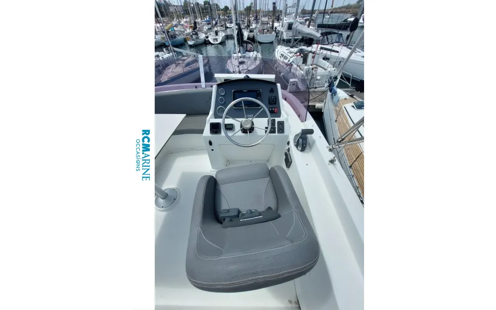 slider 11 Beneteau Swift Trawler 34