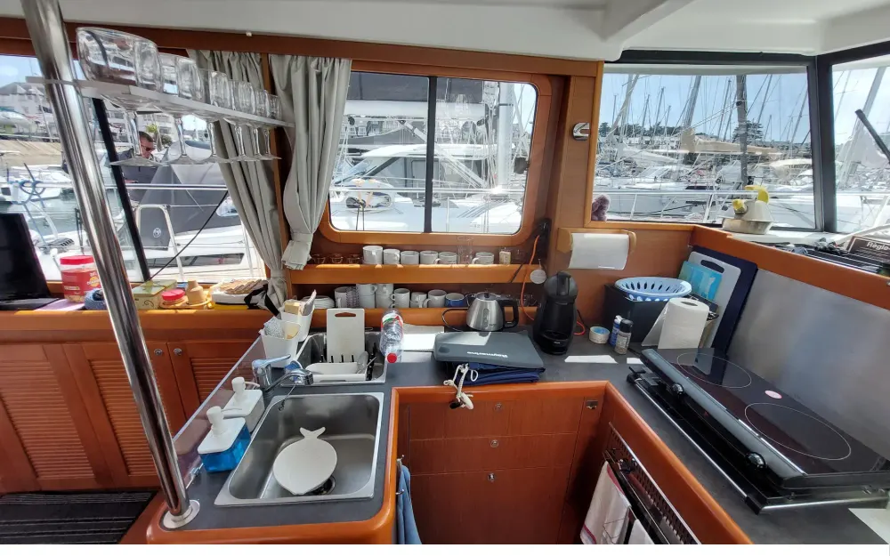 slider 6 Beneteau Swift Trawler 34