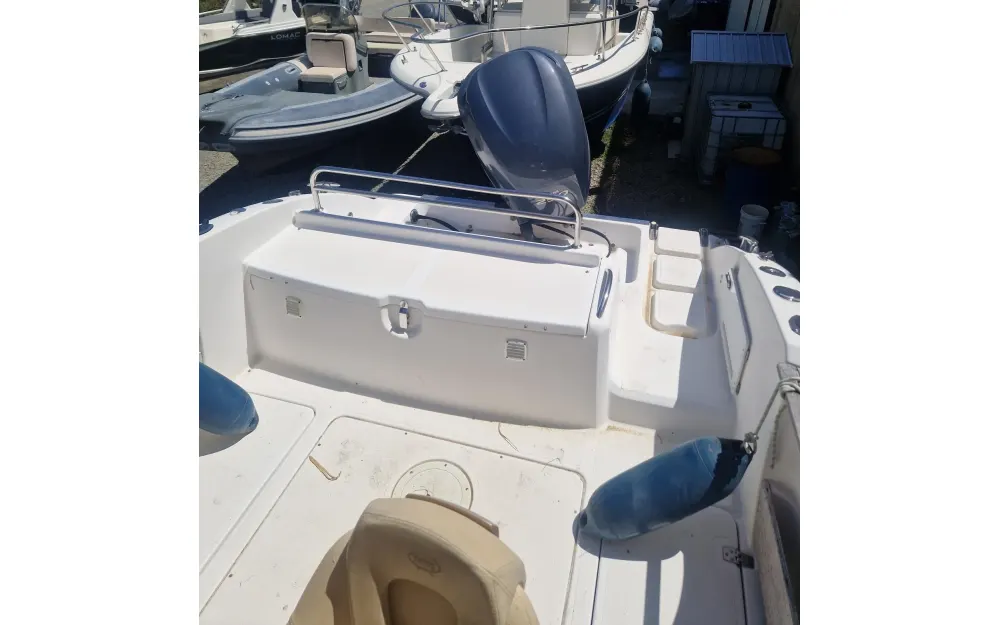 slider 1 Sessa Marine Key Largo 26