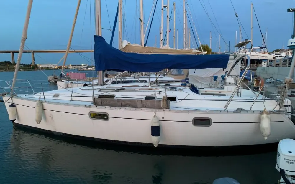 slider 0 Beneteau Oceanis 351