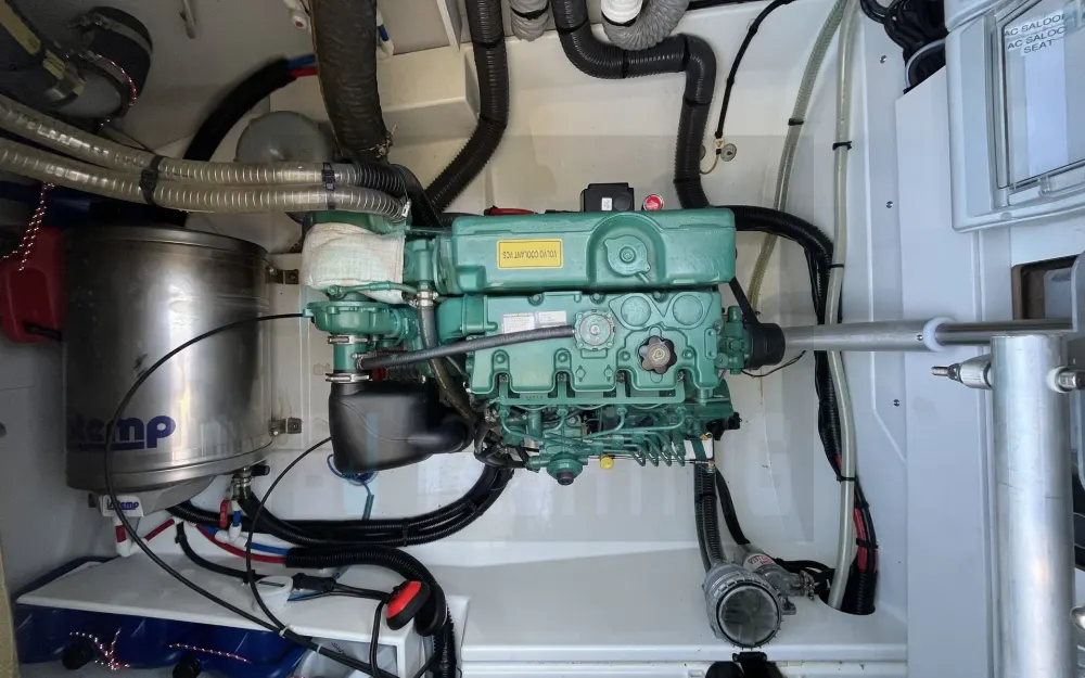 slider 24 Fountaine Pajot Elba 45