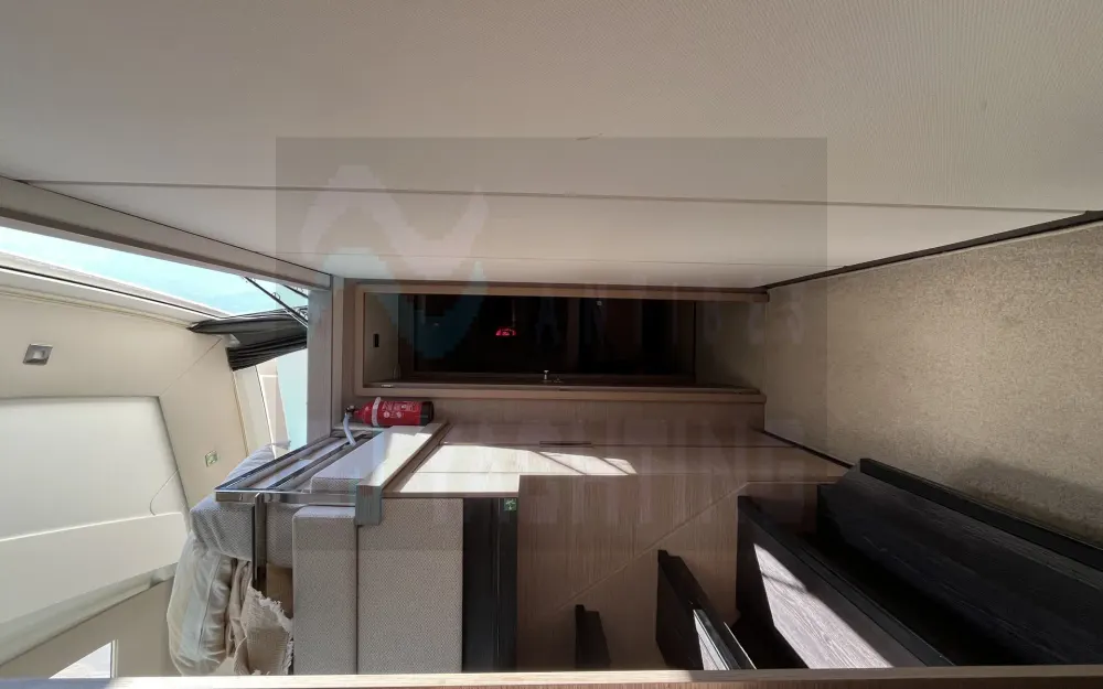 slider 27 Fountaine Pajot Elba 45