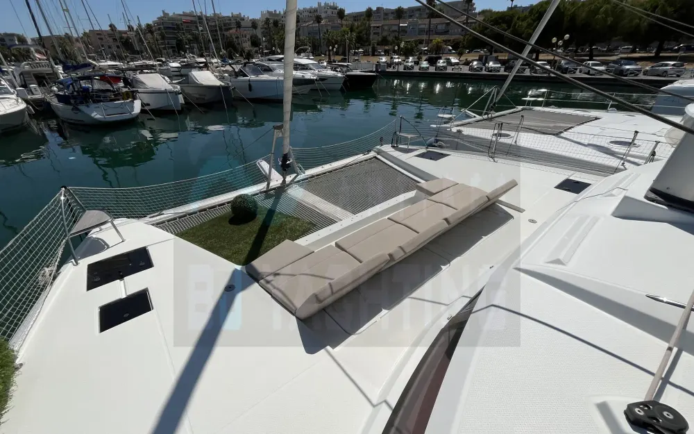 slider 4 Fountaine Pajot Elba 45