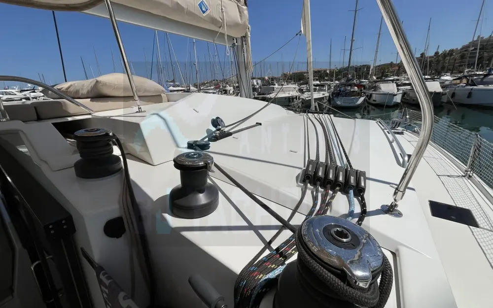 slider 8 Fountaine Pajot Elba 45