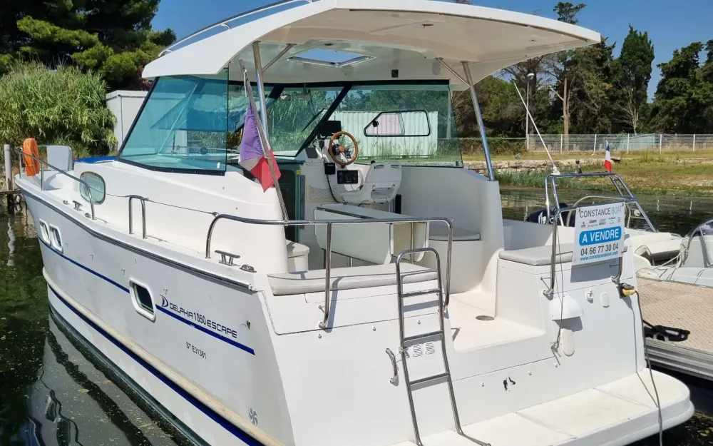 slider 3 Delphia  1050 Escape