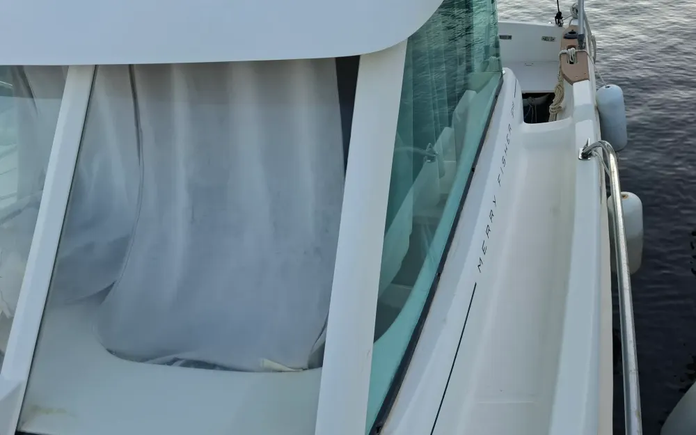 slider 12 Jeanneau Merry Fisher 585
