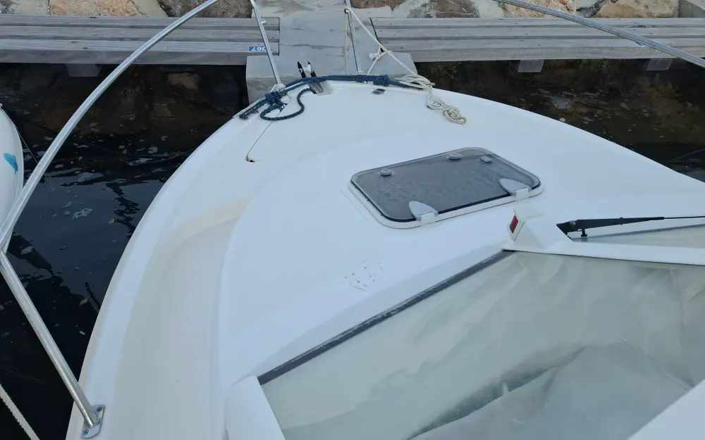 slider 14 Jeanneau Merry Fisher 585