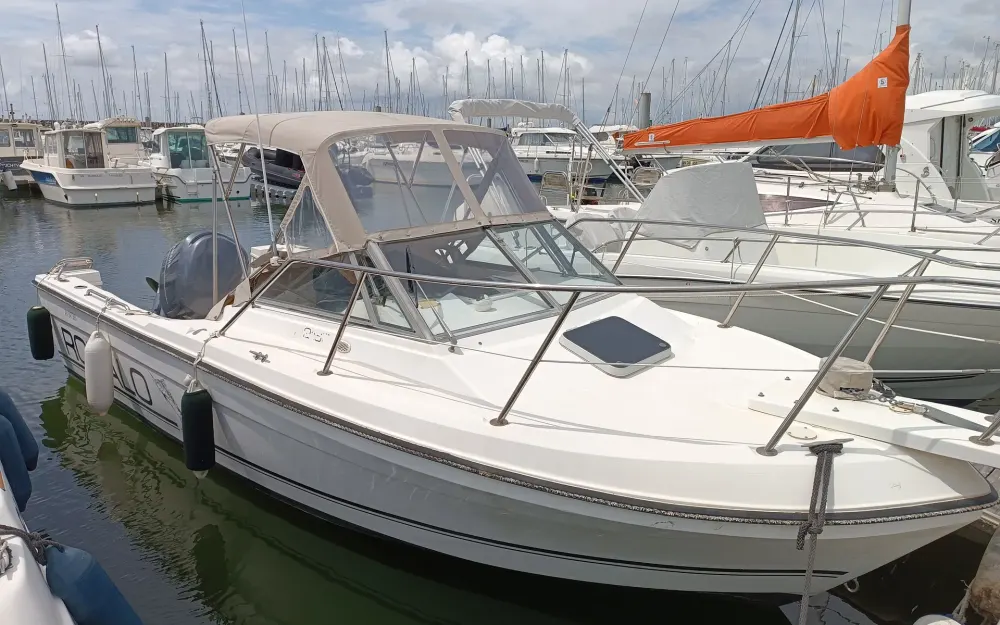 slider 1 Robalo ROBALO 2160