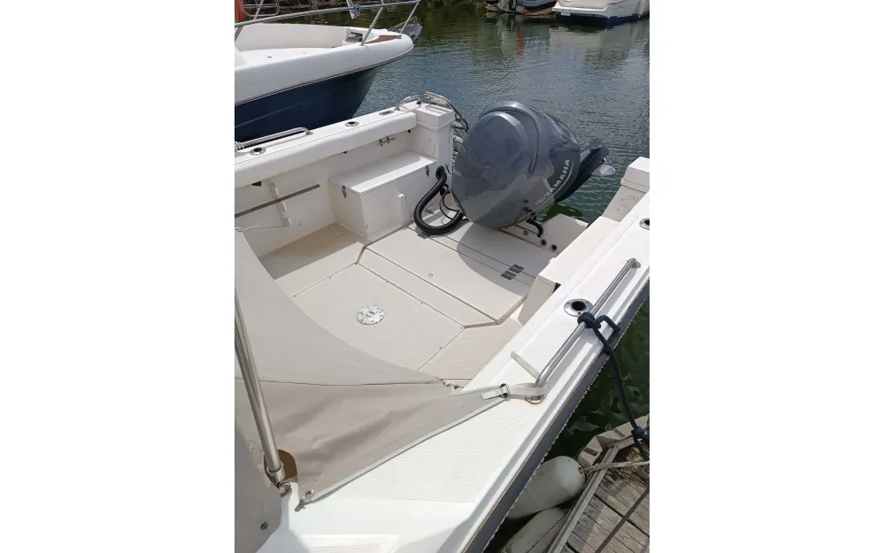 slider 5 Robalo ROBALO 2160