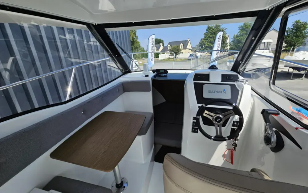 slider 7 Beneteau Antares 580 HB
