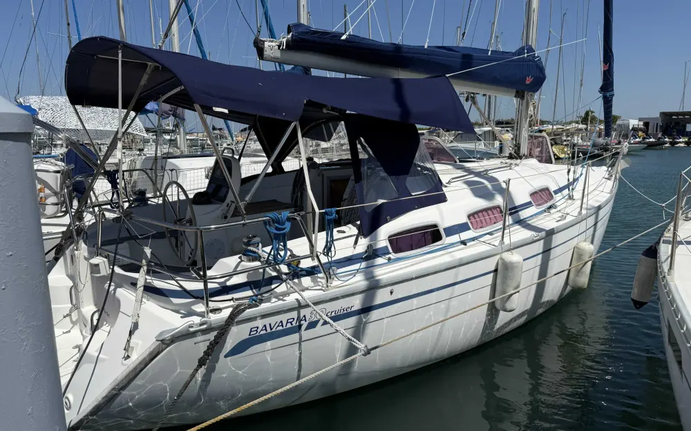 slider 0 Bavaria  30 Cruiser