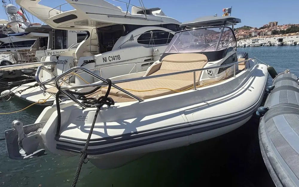 slider 4 Capelli Tempest 1000WA