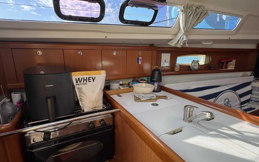 slider 18 Beneteau Oceanis 31