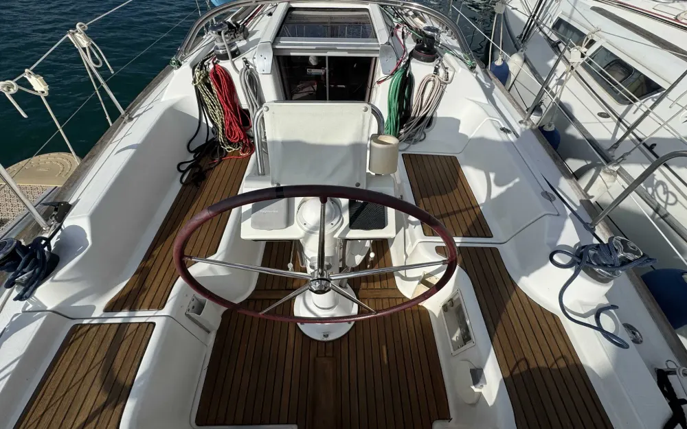 slider 3 Beneteau Oceanis 31