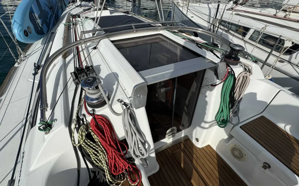 slider 8 Beneteau Oceanis 31
