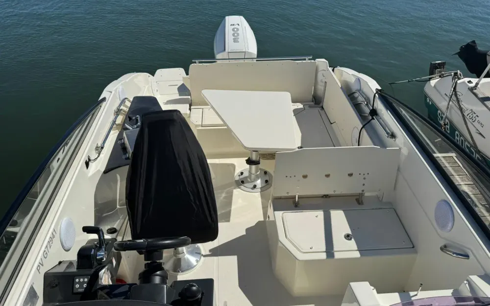 slider 12 Quicksilver Activ 805 Cruiser